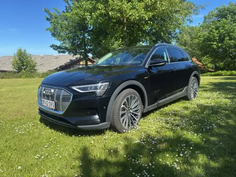 Audi e-tron 5,5 quattro 5d