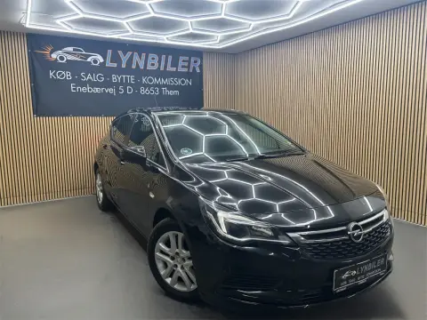 Opel Astra 1,6 CDTi 110 Enjoy 5d