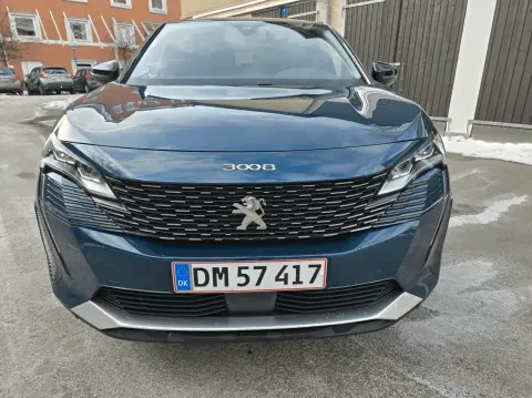 Peugeot 3008 1,6 Hybrid Allure Pack Limited EAT8 5d