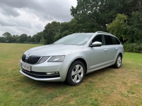 Skoda Octavia 1,6 TDi 115 Ambition Combi DSG 5d