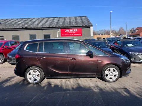 OPEL ZAFIRA TOURER