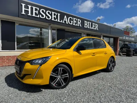 PEUGEOT 208