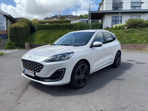 Ford Kuga 2,5 PHEV Vignale CVT 5d