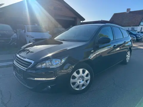 Peugeot 308 1,6 BlueHDi 120 Style SW 5d