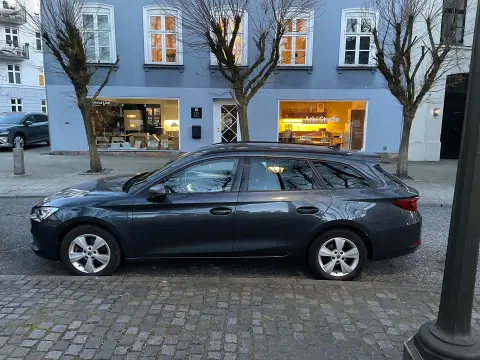 Seat Leon 1,4 eHybrid FR Sportstourer DSG 5d