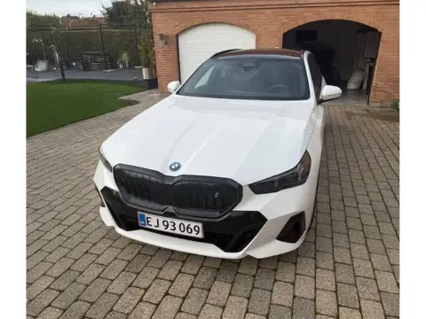 BMW i5 eDrive40 Touring M-Sport Pro 5d