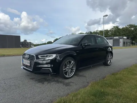 Audi A3 1,4 e-tron Sportback S-tr. 5d