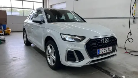 Audi Q5 5,0 TFSi e S-line quattro S-tr. 5d