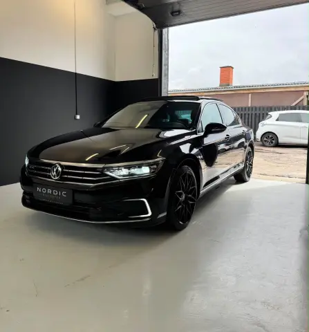 VW PASSAT