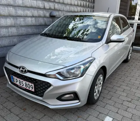 Hyundai i20 1,25 Life 5d