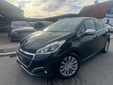 Peugeot 208 1,6 BlueHDi 100 Allure 5d