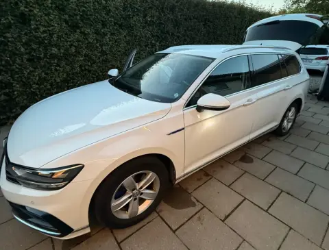 VW Passat 1,4 GTE Variant DSG 5d