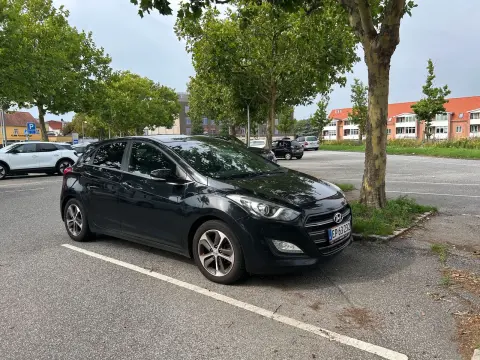 Hyundai i30 1,6 CRDi 110 5d