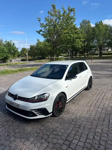 VW Golf VII 2,0 GTi Clubsport DSG 5d