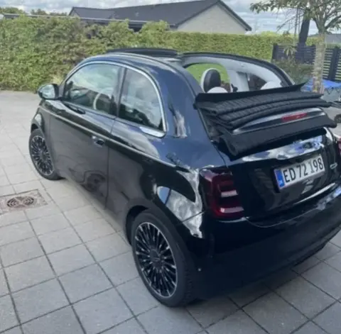 Fiat 500e 4,2 la Prima Cabrio 2d