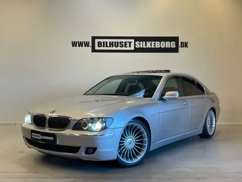 BMW 740i