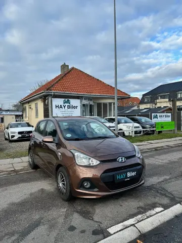 HYUNDAI I10