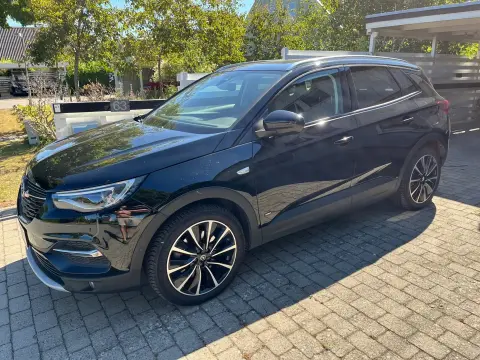 Opel Grandland X 1,6 Hybrid Cosmo Prestige aut. 5d