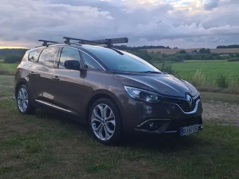 RENAULT GRAND SCENIC