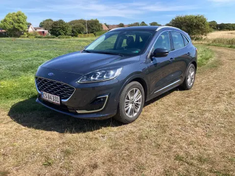 Ford Kuga 2,5 PHEV Vignale CVT 5d
