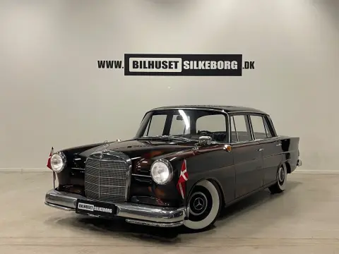 MERCEDES-BENZ 190