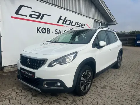 Peugeot 2008 1,2 e-THP 110 Allure 5d