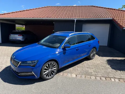 Skoda Superb 1,4 TSi iV Laurin & Klement Combi DSG 5d