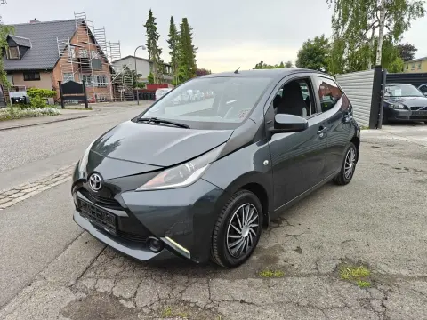 TOYOTA AYGO