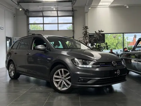VW GOLF