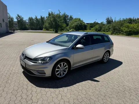 VW Golf VII 1,4 TSi 150 Highline Variant DSG BMT 5d