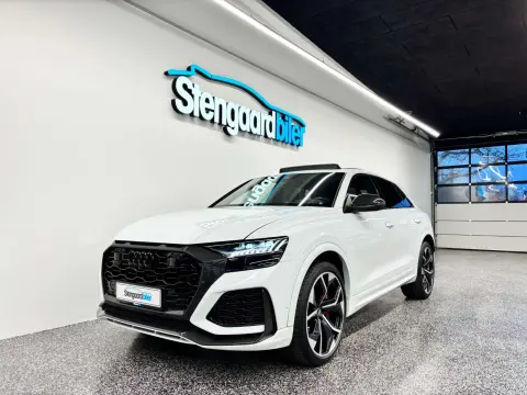 AUDI RS Q8