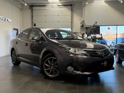 TOYOTA AVENSIS