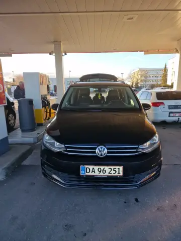 VW TOURAN