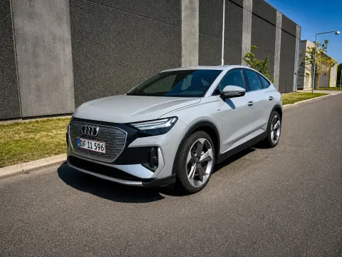 Audi Q4 e-tron 4,0 S-line Sportback 5d