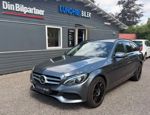 MERCEDES-BENZ C220d