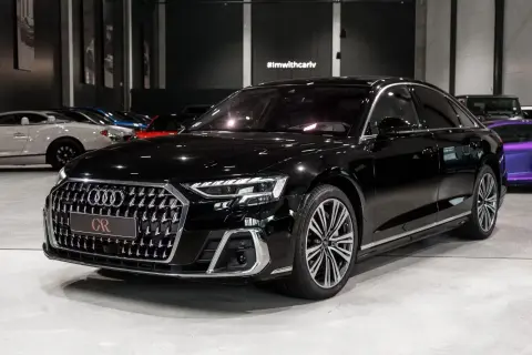 Audi A8 55 TFSI quattro 3,0