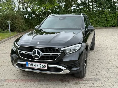 MERCEDES-BENZ GLC